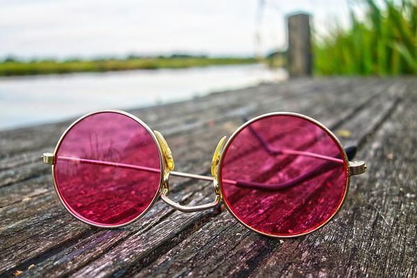 Jak wybrać odpowiednie okulary przeciwsłoneczne na trening na świeżym powietrzu?